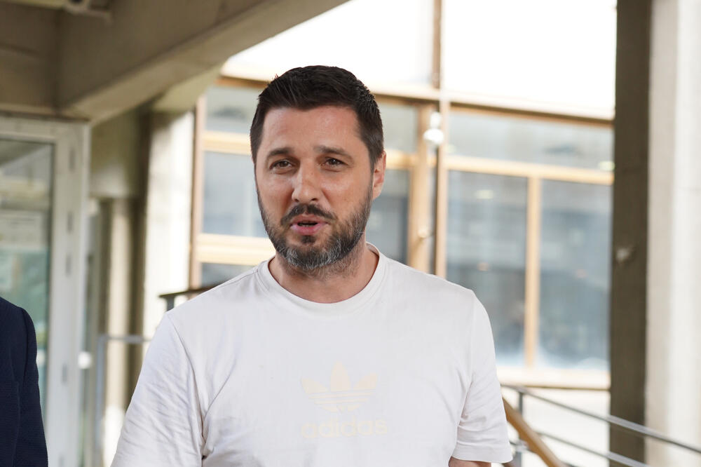 Ovo je rođena sestra Marka Miljkovića: Nismo je do sada viđali, a evo u kakvim je odnosima sa bratom