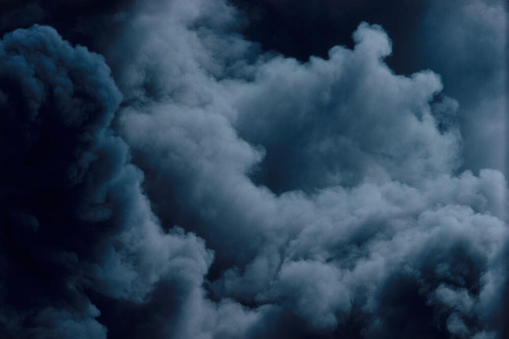 SRBIJU SUTRA ČEKA POTPUNI PREOKRET VREMENA, PLJUŠTAĆE I U BEOGRADU: Slede nepogode, grmljavina i strašan vetar!