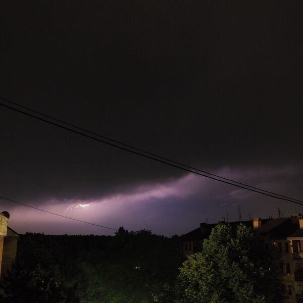 Kakvo nas vreme čeka za vikend: Udariće nas nevreme, na putu je ka našoj zemlji, evo kada i gde će se sručiti