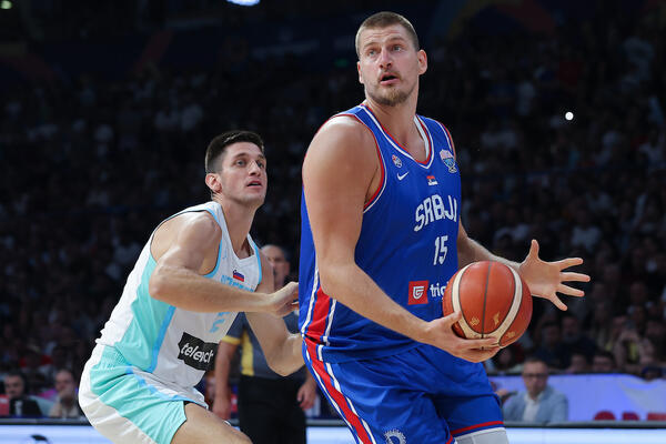 Ništa od Zvezdine najveće NBA bombe! Jokićev bivši saigrač oslobođen optužbi za ilegalno kockanje (Foto)