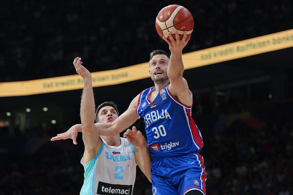 Aleksa Avramović neće udariti na Partizan!