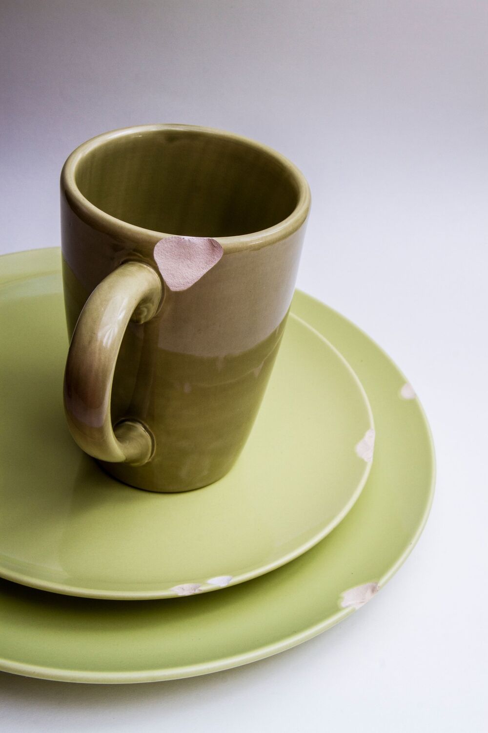 okrnjeno posuđe, Posuđe