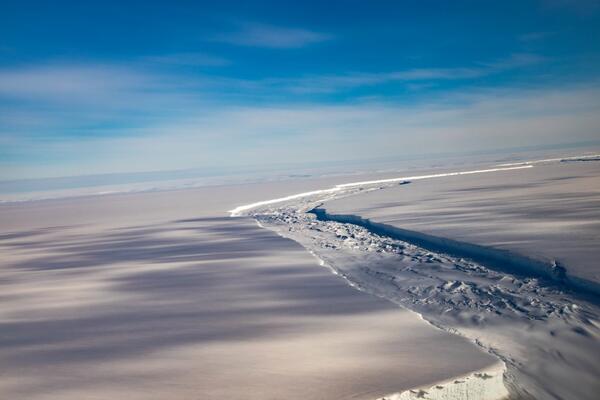 MORE POTONULO 130 METARA Šokantno otkriće ispod Antaktika: Gravitacija je skroz drugačija nego bilo gde na zemlji