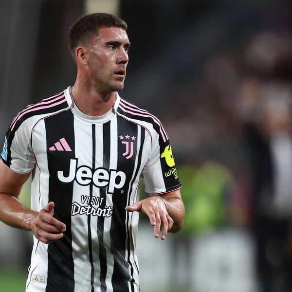 Eros Ramacoti stao uz Dušana Vlahovića!