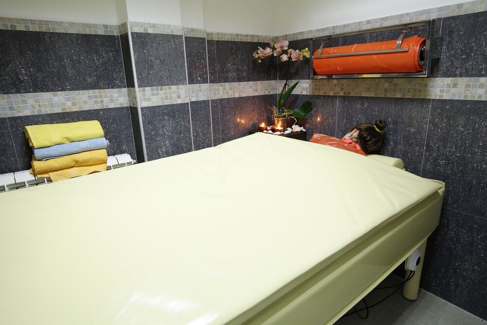 Priprema za masažu u banji Selters