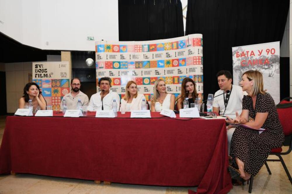 TELEKOM PREDSTAVIO NOVI PROJEKAT „LJULJAJ ME NEŽNO“ NA FILMSKOM FESTIVALU HERCEG NOVI – MONTENEGRO FILM FESTIVAL