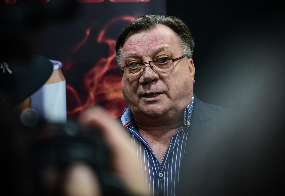 Zaskrbljenost zaradi zdravstvenega stanja Halida Bešlića, njegov menedžer razkriva podrobnosti