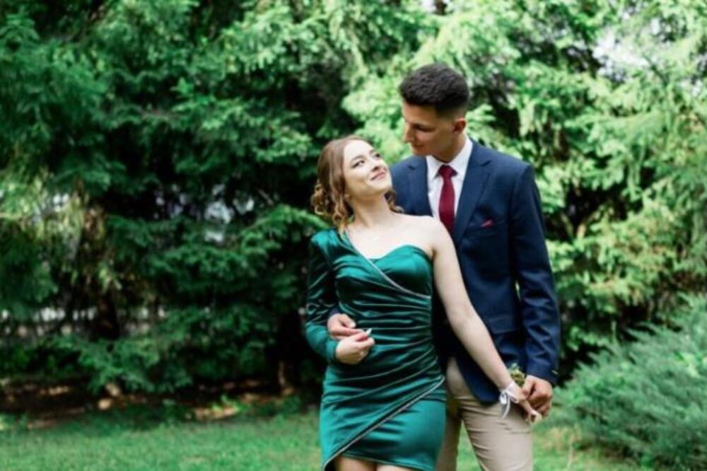 Stefan (21) i njegova verenica (23) stradali u Rumuniji! U tragičnoj nesreći poginulo još dvoje mladih