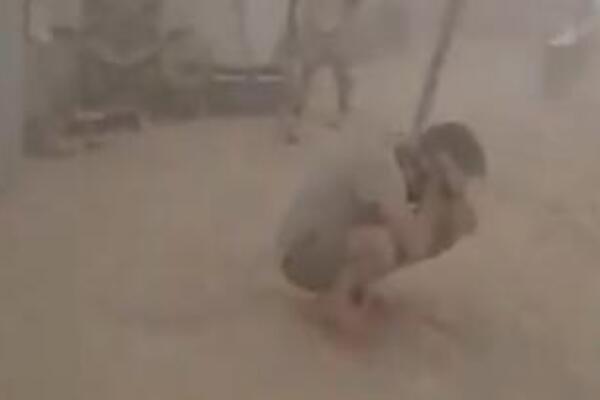 NE VIDI SE PRST PRED OKOM! Haos na najpoznatijem festivalu na svetu - hiljade ljudi zarobljeno, aerodrom u kolapsu!