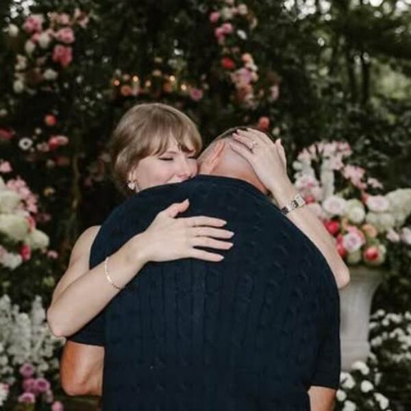 Zbog veridbe puklo prijateljstvo! Ostavila je na cedilu, ni čestitku nije poslala, a pravda se ovako