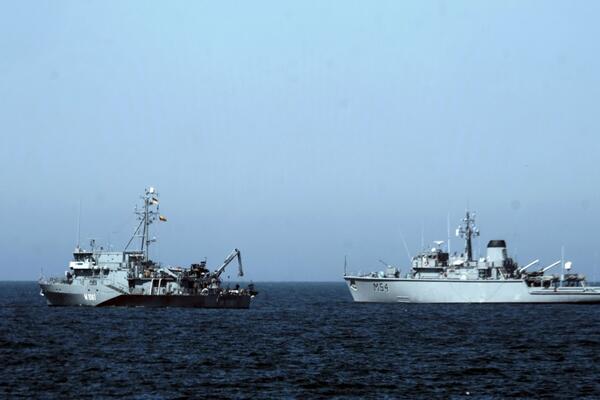 Pentagon se hitno oglasio, tenzije na ivici pucanja! Odigrao se opasan incident - avioni presreli američke brodove!