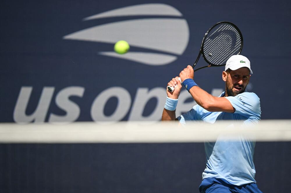 Cicipasov otac se zahvalio Đokoviću!