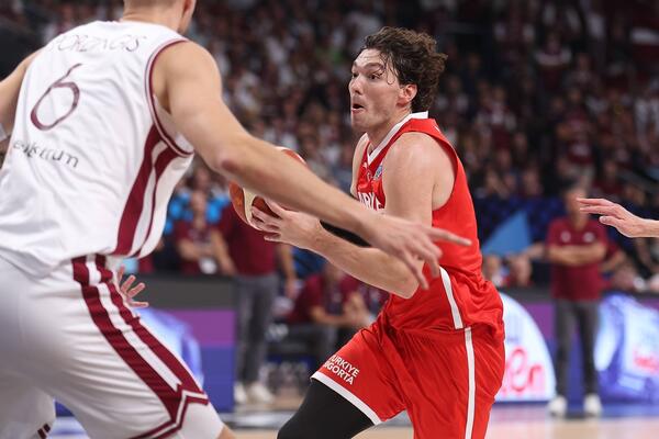 Turci obrisali pod Estonijom! Orlovi i Pešić pred jako teškim zadatkim za 1. mesto u grupi