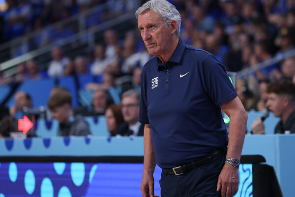 "Iskreno, ne mogu više da gledam Pešića na klupi Srbije"