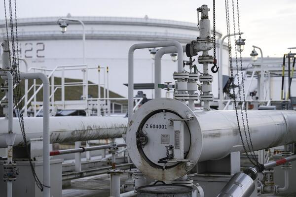 "Njemu je zabranjen ulazak u Mađarsku!": Družba ponovo radi, ovo su posledice ukrajinskog napada na naftovod!