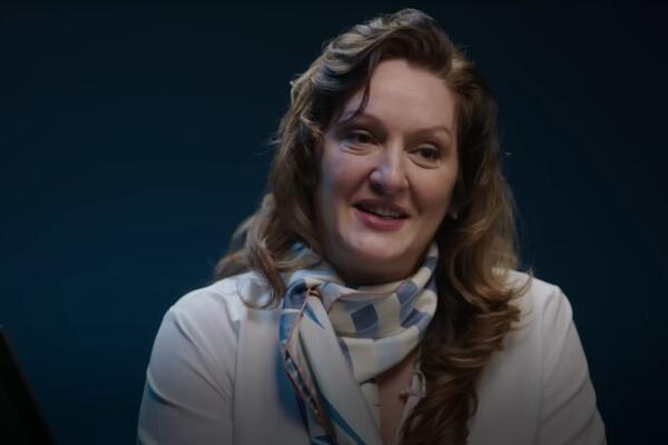 "KAD SHVATIMO ŠTA RADE, ODMAH IM OVO SLEDI": Stjuardesa otkriva šta se desi kad uhvate putnike u intimnim odnosima!