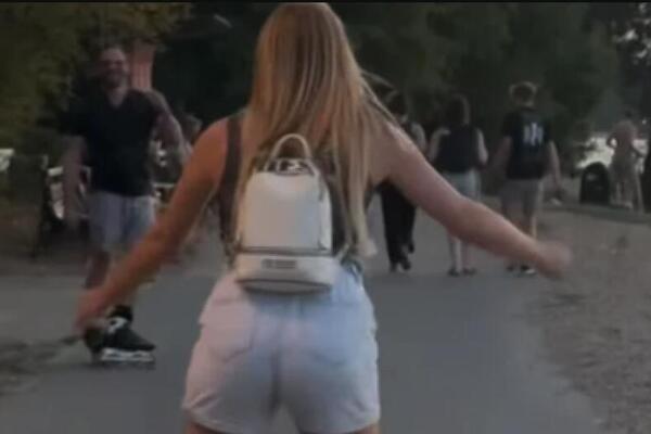 Za ovom plavušom su se okretali svi na Adi Ciganliji! Kad budete videli ko je u pitanju, zanemećete