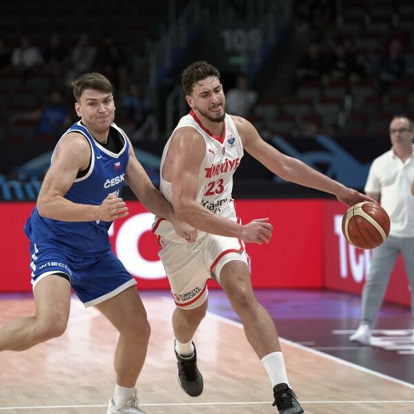 "Bejbi Jokić" nerešiva enigma za Češku! Turska se "probudila" posle tehničke za Atamana (Video/Foto)
