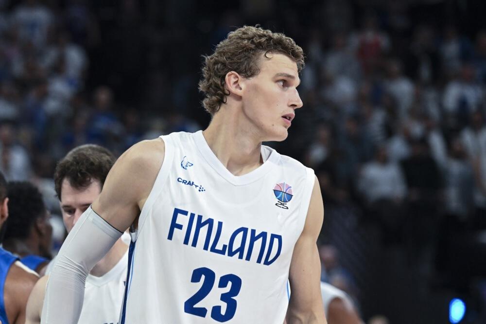 Lauri Markanen dao 43 poena Fincima i srušio Veliku Britaniju (Video)