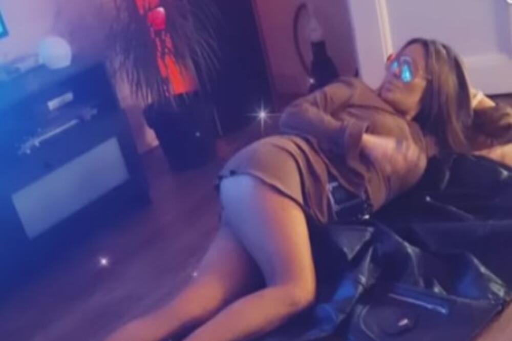 ANA NIKOLIĆ POSLE RALETA NIKAD IZAZOVNIJA: Legla na pod i podigla haljinu, provokativna do kraja, kakvo izdanje!