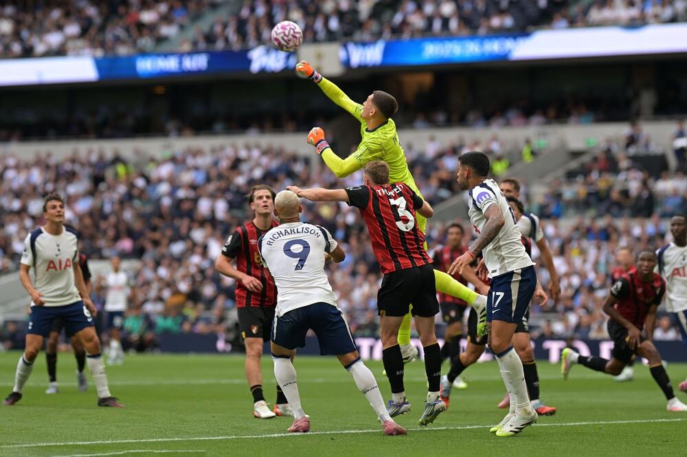 Đorđe Petrović sačuvao mrežu, Bornmut nadigrao Totenhem!
