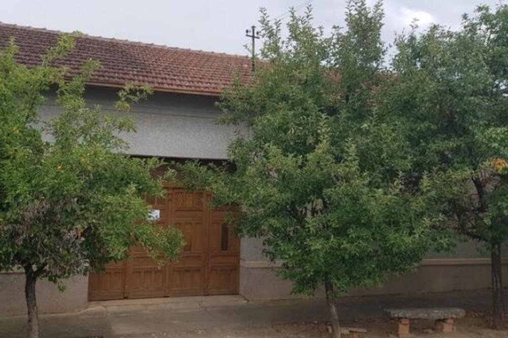 Prodaje se odmah useljiva kuća za jako male pare: Nalazi se nadomak prelepog mesta