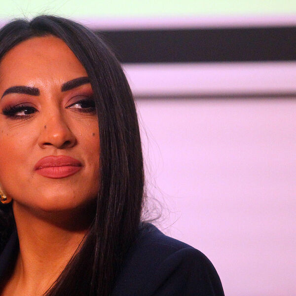 Šta biste vi uradila kada bi vam stigla ovakva pozivnica? Pevačica šokirana ovim zahtevom, imala je šta da kaže