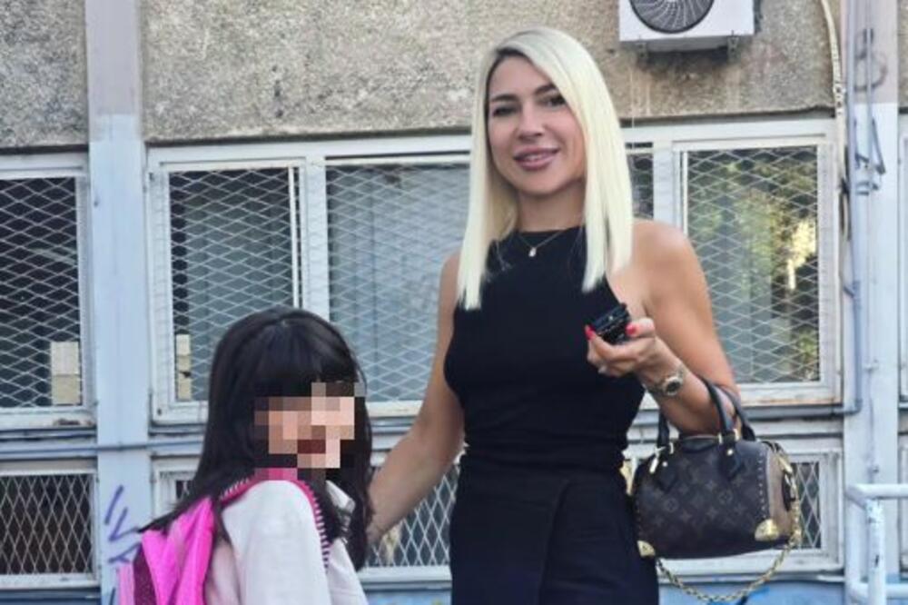 NA BISER ĆERKE JOVANE JEREMIĆ SE SMEJE CELA SRBIJA! Potezom prevazišla čak i majku, hit