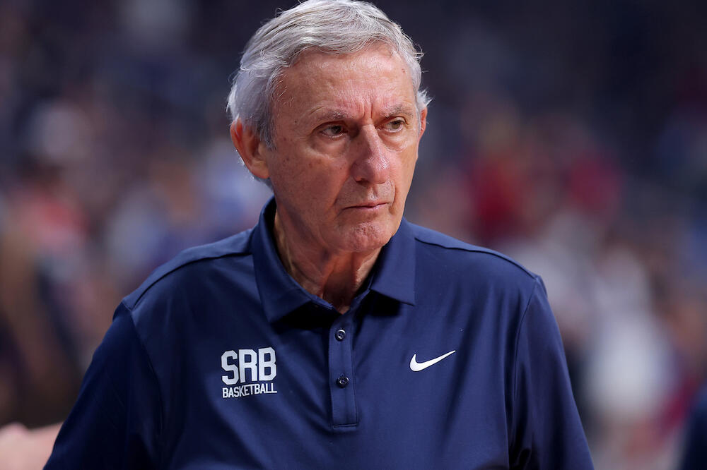 Pešić otkrio: Igrači su ustali i aplaudirali mi!