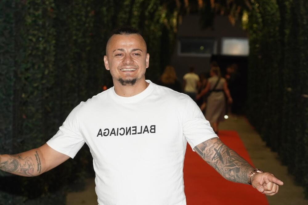 PRE PAR DANA SKANDAL U CRKVI, A SAD VERIDBA! Srbin rešio da nas zakuca na MALI BOŽIĆ - verenica nije majka deteta