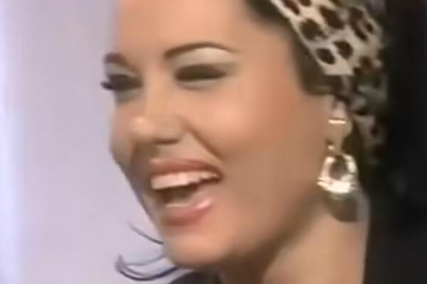 Ko je sačuvao snimak star 30 godina? Video Zlate Petrović danas GLAVNA TEMA - pogledajte šta su joj radili gosti!