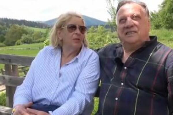 "TAMAN DA POTPIŠEMO KAD...": Ovaj INCIDENT se desio na venčanju Sejde i Halida! Fotka će vas razoriti