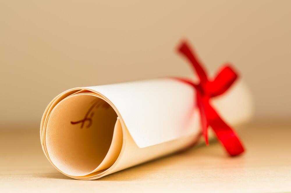 Crna Gora više ne priznaje ove diplome iz Srbije: Za ovu grupu ljudi više posla nema