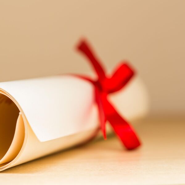 Crna Gora više ne priznaje ove diplome iz Srbije: Za ovu grupu ljudi više posla nema