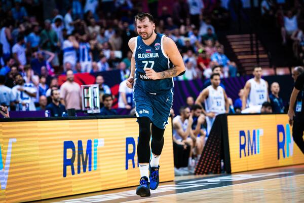 Brutalni Dončić brojao do 42, pa slomio Italijane u završnici: Slovenija ide na duel sa Nemcima!