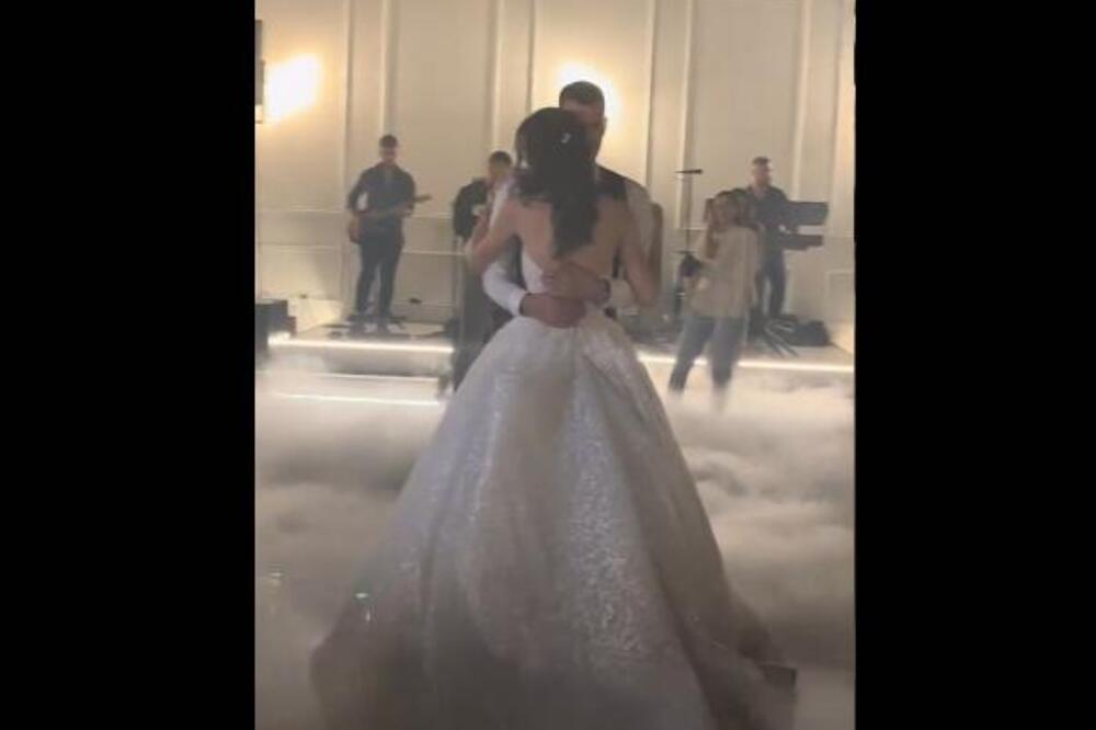 "NE BI MI ŽIV IZAŠAO SA SVADBE": Srbi poludeli zbog ovog snimka mladenačkog plesa, ŠTA URADI OVAJ BRE?!