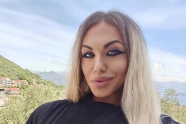 Natalija iz Herceg Novog ima BICEPS od pola metra i 100 kg! Muškarci je se PLAŠE, sve ostavlja bez teksta! (FOTO)