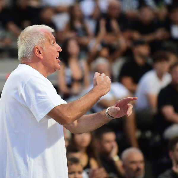 Partizan pikirao centra iz Los Anđeles Lejkersa?!