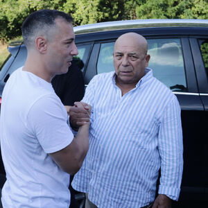 DAO ŽIVOT NA TACNI ZBOG KOCKE? Šokantne porodične tajne iznete na Pinku - za dlaku da se UGUŠI U DUGOVIMA