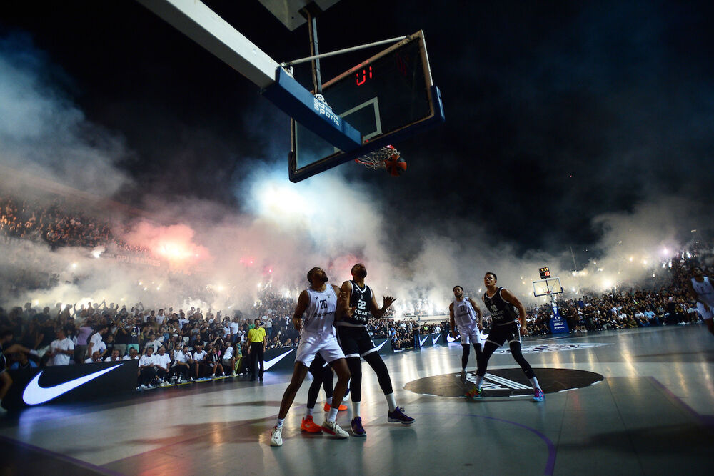 Detal sa prijatelske utakmice Partizana i PAOKA- na Tašmajdanu u septembru 2025. godine