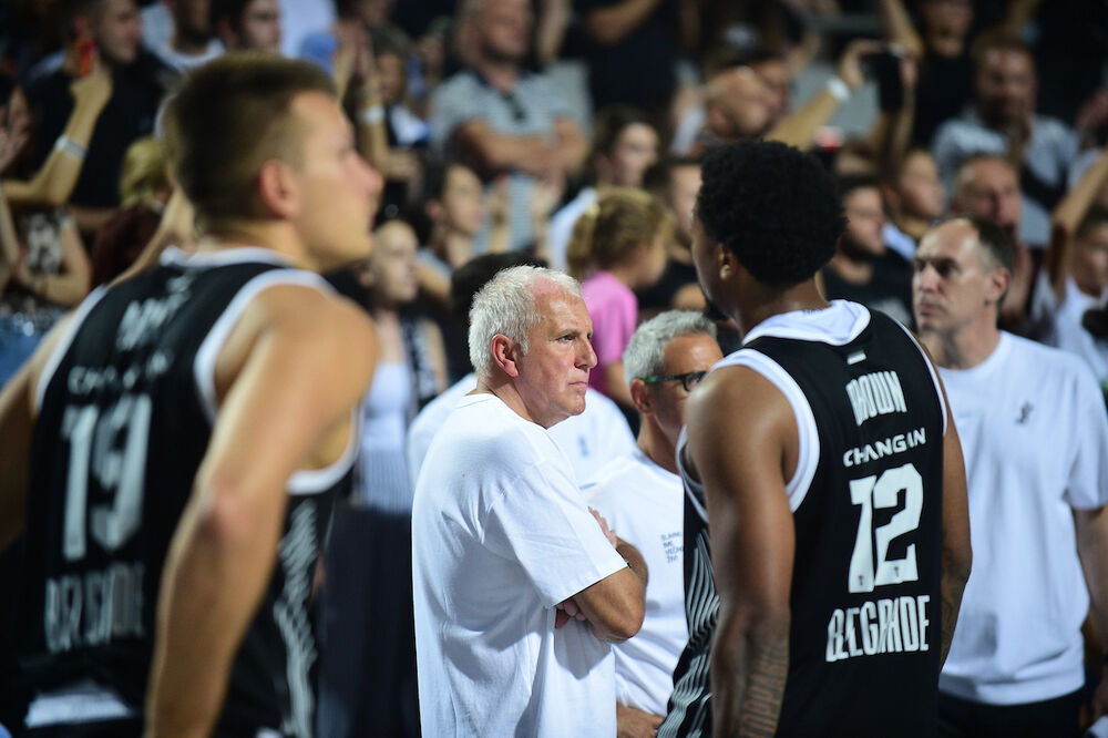 Željko Obradović na utakmici Partizana i PAOK-a