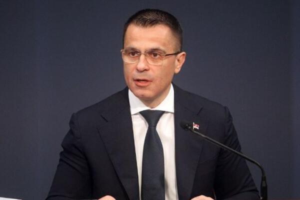 MINISTRU MILIĆEVIĆU POZLILO Drama u Grčkoj: Hitno je primljen u bolnicu!