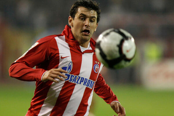 Dirljiv oproštaj FSS od Dejana Milovanovića!