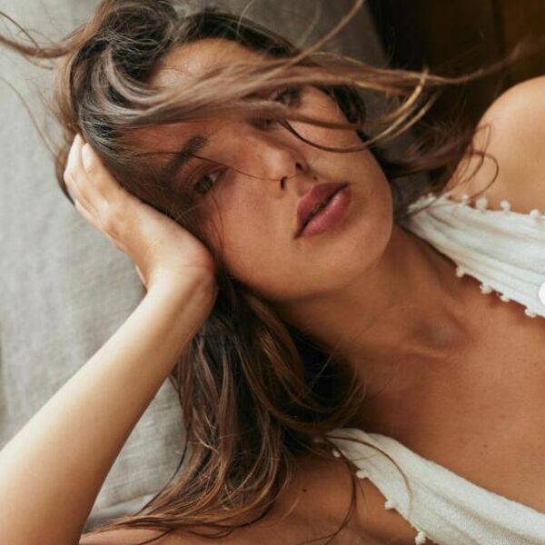 NOVA DEVOJKA MU STARIJA OD NJEGOVE DECE! Svi ispiru usta sa njima zbog RAZLIKE u GODINAMA, pre nje bio sa...