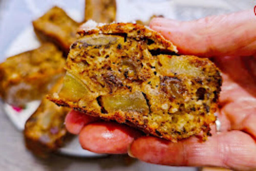 OVAJ KOLAČ SVE ŽIVE OBARA SA NOGU! Glavna zvezda su ORASI, a spoj ukusa je više nego sjajan