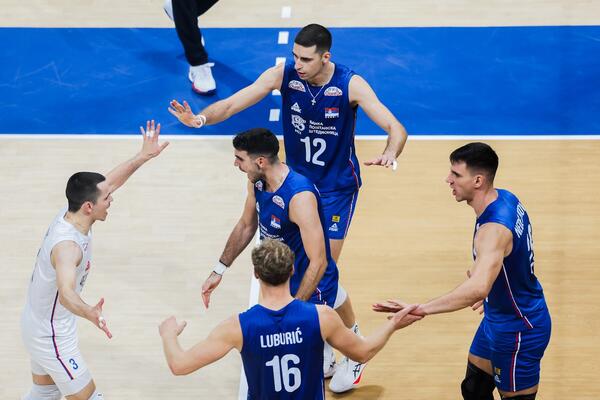 Odbojkaši Srbije ispali u osmini finala od Irana posle maratonskih pet setova (Video)