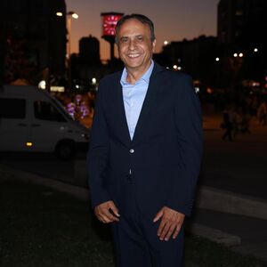 BEKI BEKIĆ POSTAO DEDA PO 3. PUT! Unuku dali neobično ime od tri slova, pevač mu odmah napisao pesmu!