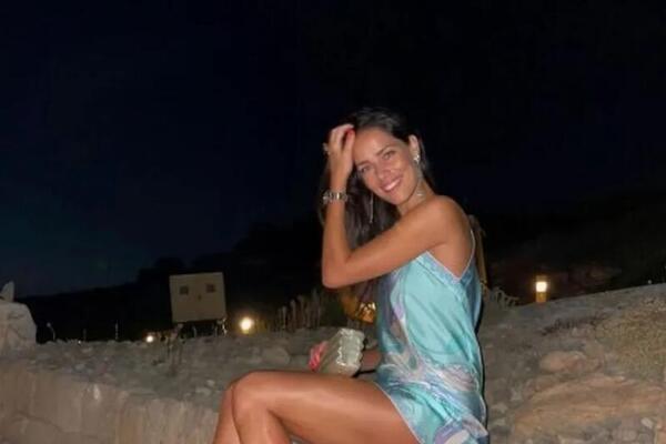 "NEMOJ VIŠE DA SE UDAJEŠ": Ana se razvela, pa ZADIGLA MINIĆ PRED SVIMA! Ljudi u neverici, poručuju ovo