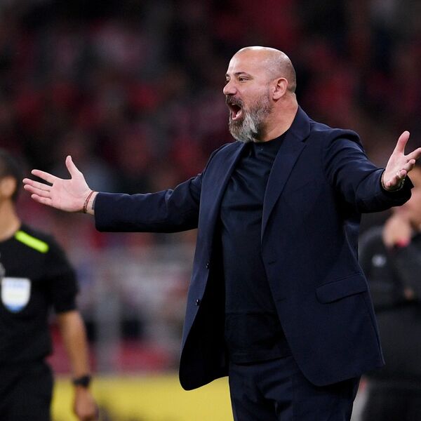 Legendarni Rus šokiran otkazom za Stankovića!