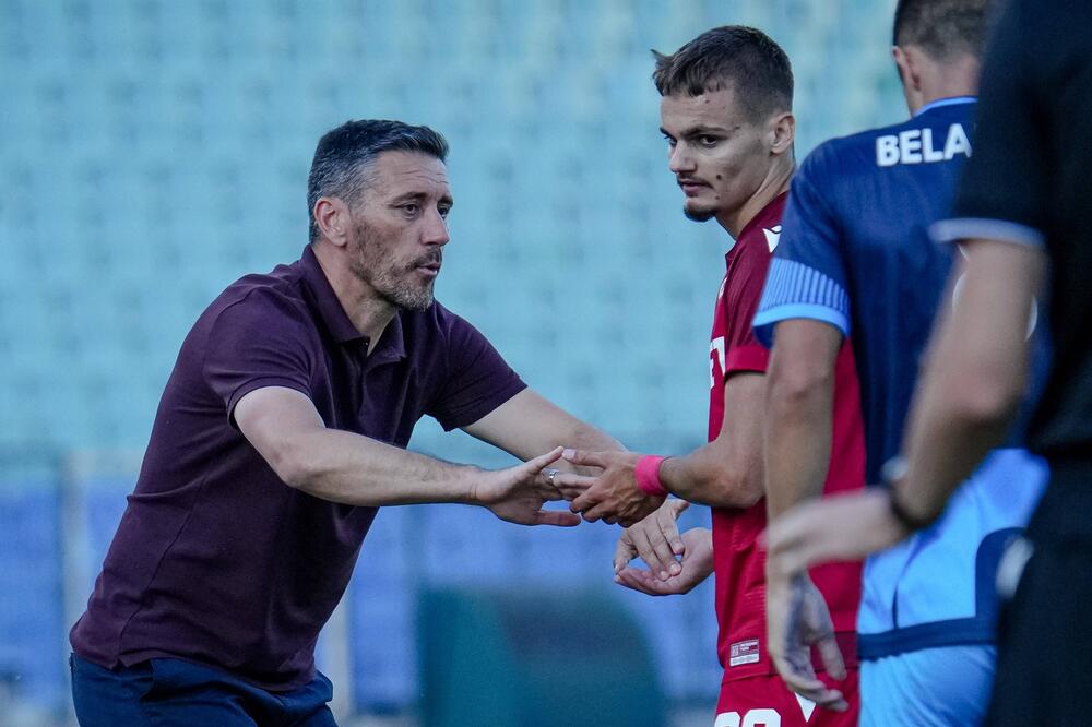 Srpski stručnjak zbog straha podneo ostavku na klupi posrnulog velikana, pa se predomislio!?